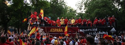 Quelle: Wikimedia: Celebración Eurocopa 2008<br />Autor: David Yerga, Heart Industry, Madrid<br />Lizenz: Creative Commons