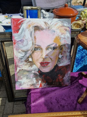 K800_Originale - Marylin Monroe.JPG (97.67 KiB) 4755 mal betrachtet Das gemalte Konterfei von Marilyn Monroe<br />findet sicher ein Plätzchen