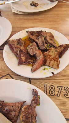 Higado con Salsa Verde