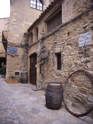 Peratallada - Gasse 4.JPG