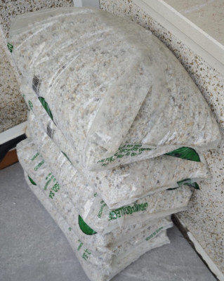 Säcke mit Verputzmaterial