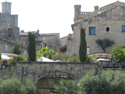 Uzes.JPG