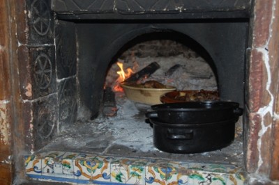 In der Röhre des Horno schmorte ein duftender Braten .