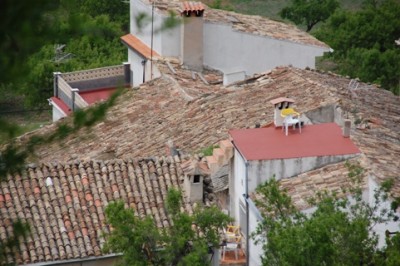 Dachterrasse, gesehen in Ares del Bosque, in der Nähe von Benasau