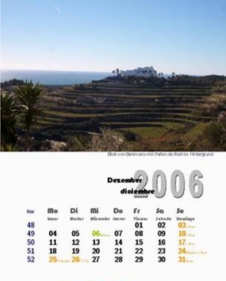 Dezemberblatt: Die Feiertage sind - je nach Land- andersfarbig markiert.