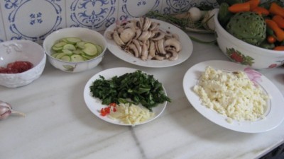 gegrillte Pizza 004 [640x480].JPG